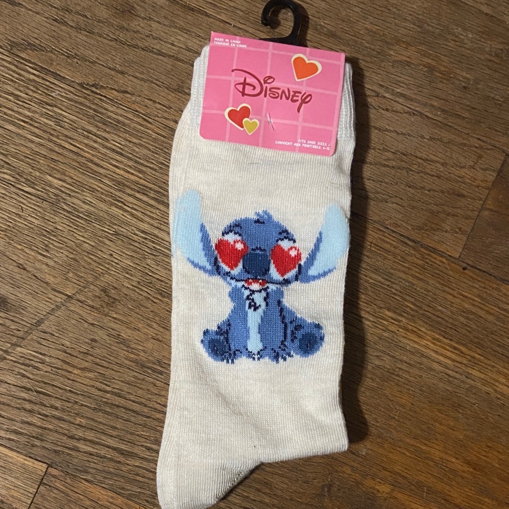 🧡 Women’s STITCH socks